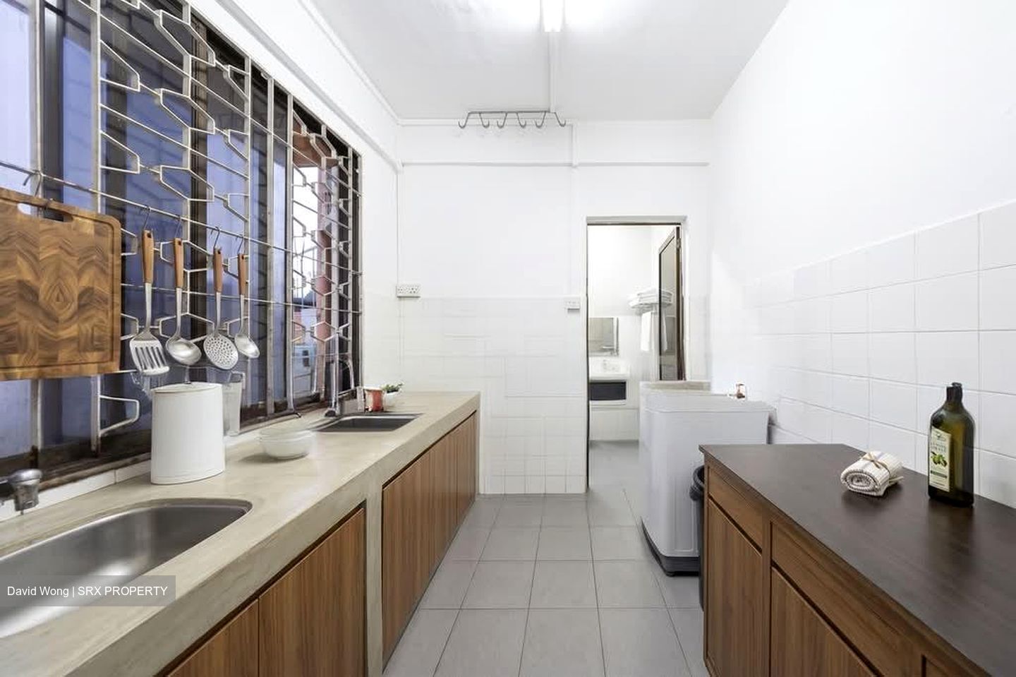 Upper Serangoon Road (D19), Shop House #593653451